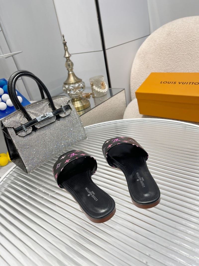 Louis Vuitton Slippers